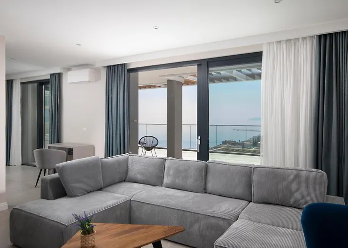 Carmen Residence Apartments